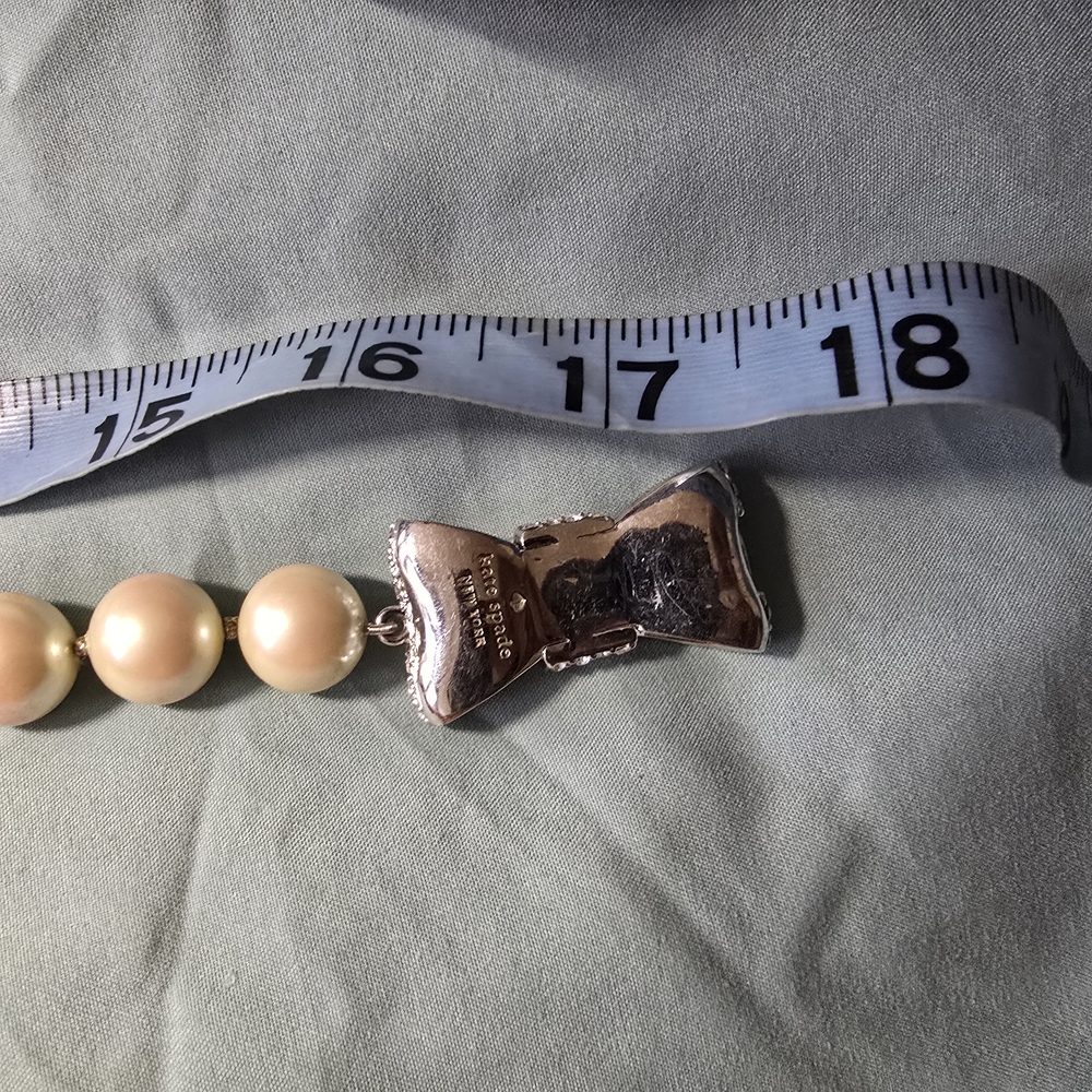 Vintage Kate Spade Pearl Necklace with Silver Bow-Coachella-Jewelry-Theme - Picture 4 of 7